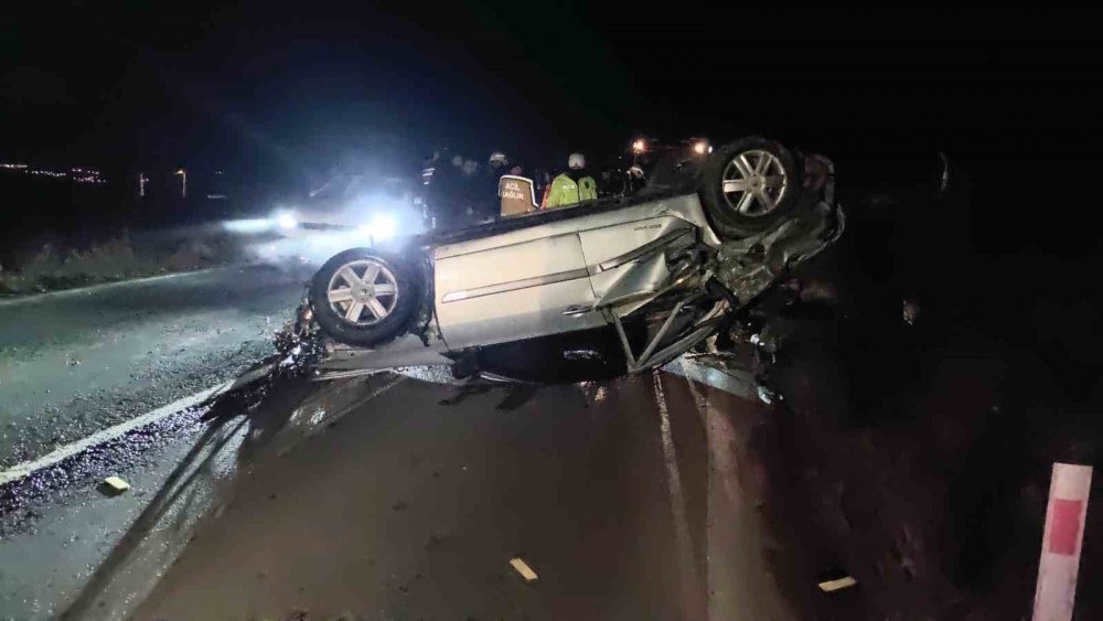 Kaza sonrası zifiri karanlıkta ceset ve yaralı aradılar