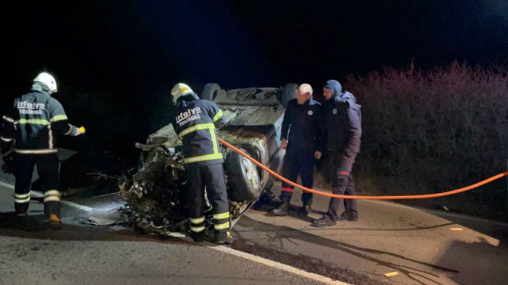 Otomobil, takla attı: 1 ölü, 1 yaralı