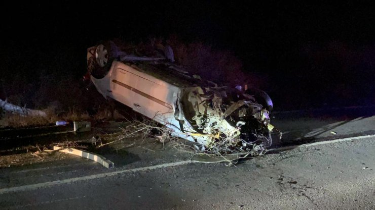 Otomobil, takla attı: 1 ölü, 1 yaralı