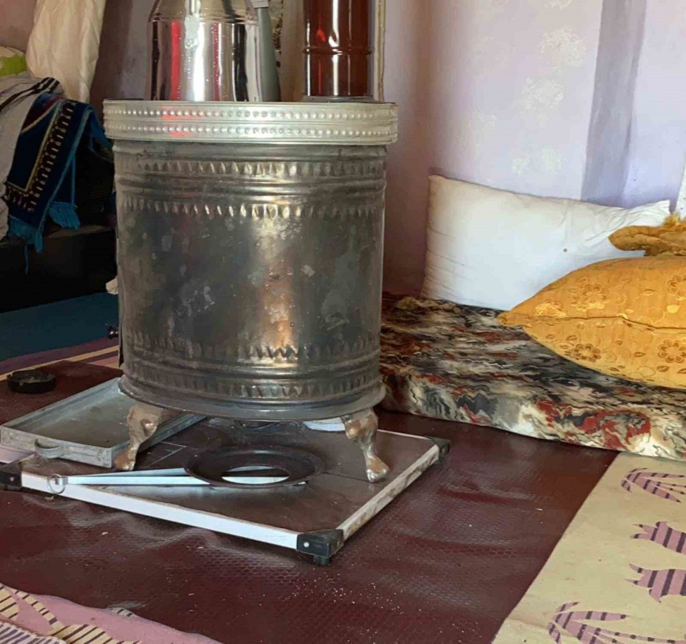 Sobadan zehirlenen 2 çocuk hastanelik oldu