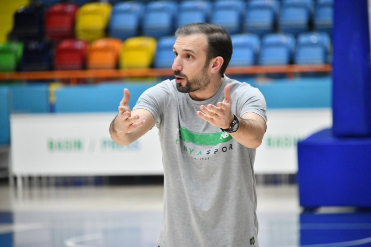 Ayos Konyaspor, Fenerbahçe Beko maçının hazırlıklarına başladı