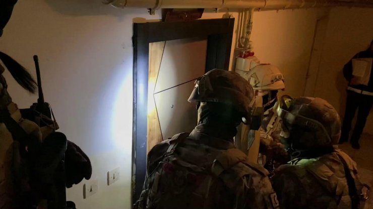 Erzincan'daki 'Kökünü Kurutma' operasyonunda 17 gözaltı