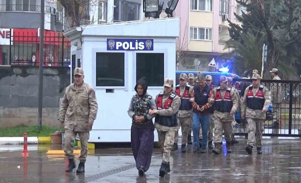 Olay yerindeki traktör lastik izinden yola çıkan ekipler, 14 yıl sonra cinayet zanlılarını yakaladı