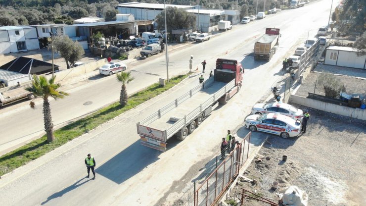 Bodrum'da hafriyat kamyonu denetimi; 1 milyon lira ceza kesildi