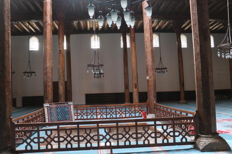 Konya'daki tarihi cami bu sayede ayakta kalmış