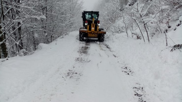 Doğu Karadeniz'de kar kalınlığı bir metreyi aştı