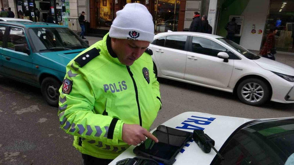 Polisi gören itiraz etse de cezadan kurtulamadı