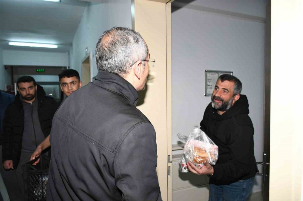 Konya'da yolda kalanların imdadına Kaymakamlık yetişti