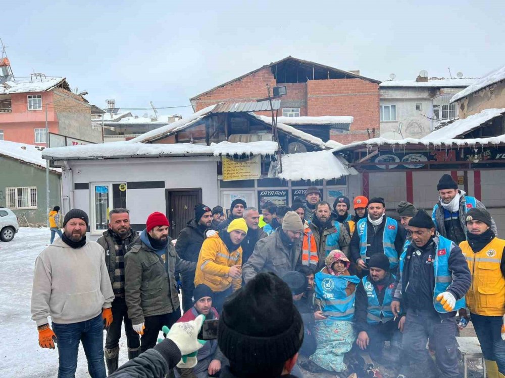 Gönüllüler, hayat kurtarıyor