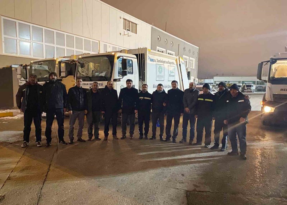 Meram, afet bölgesi için tüm imkanlarıyla seferber oldu