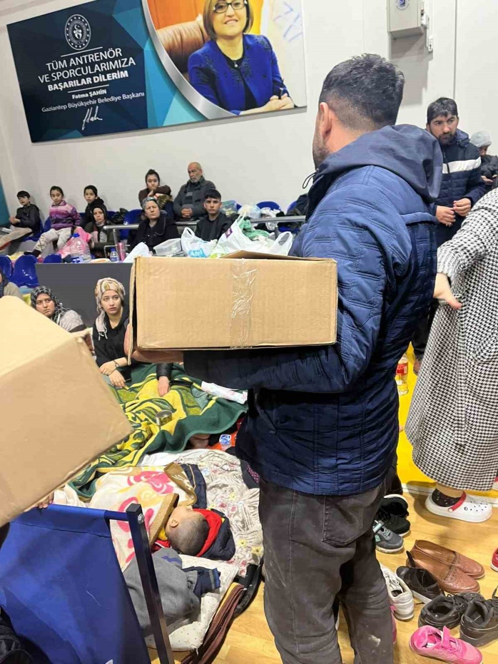 Gaziantep’te 24 spor tesisinde 17 bin depremzede ağırlanıyor