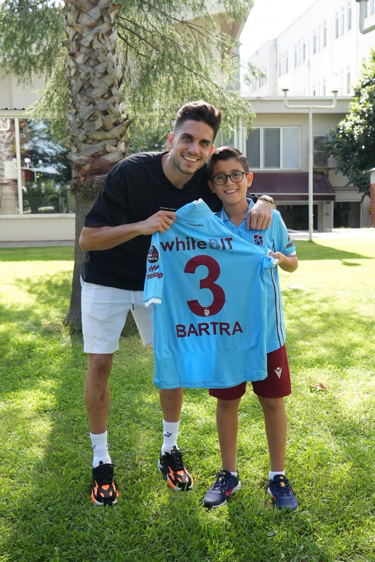 Bartra’dan depremzedeler için açık artırma desteği