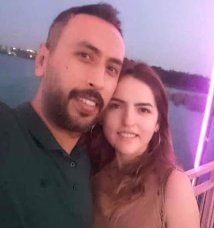 Depremde hayatını kaybeden Cansu öğretmen toprağa verildi