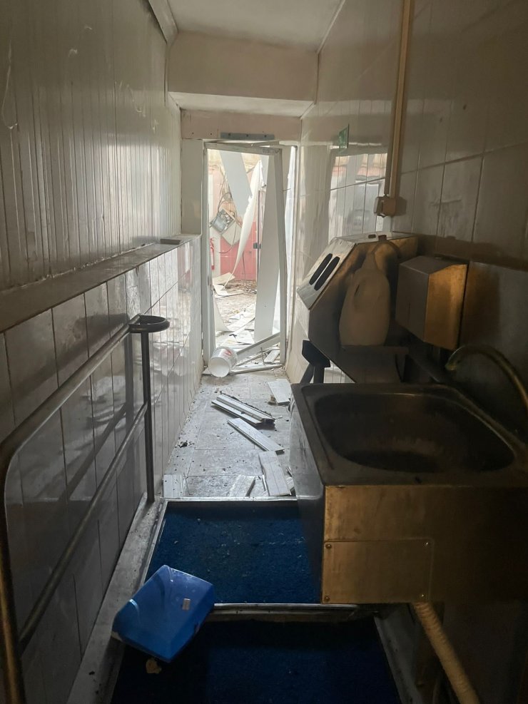 Kokoreç üretim tesisinde patlama: 18 yaralı