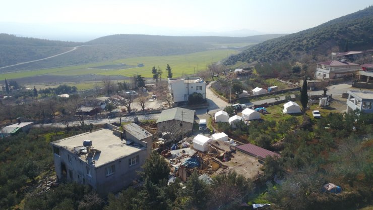 Gaziantep Nurdağı'nda çadırlar köylere ulaştı