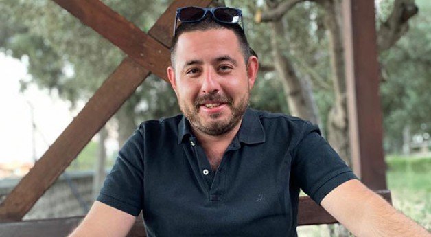 Vatani görevini yaparken depremde ölen acil tıp teknisyeni, toprağa verildi