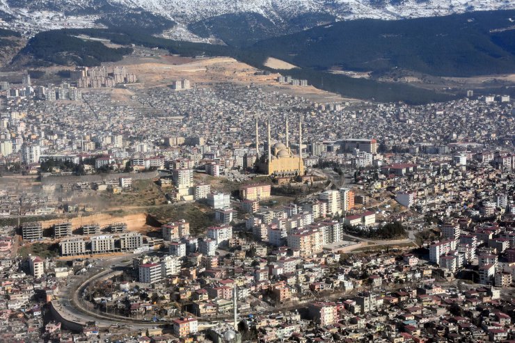 Kahramanmaraş'taki büyük yıkım, helikopterden görüntülendi