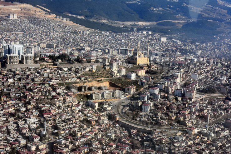 Kahramanmaraş'taki büyük yıkım, helikopterden görüntülendi