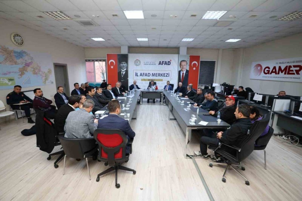 Muğla’dan deprem bölgesine 600’üncü TIR