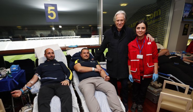 Jorge Jesus'tan destek geldi! "Herkes imkânı doğrultusunda yardım etmeli"