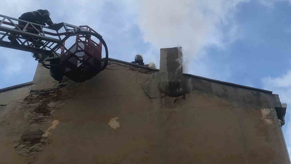 Baca yangını korkuttu