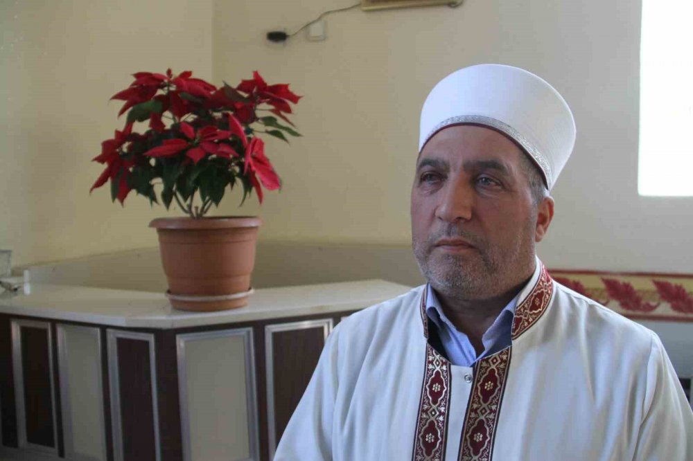 Konya'da imamın '500 liraya satarım' dediği çiçek, 21 bin liraya satıldı!