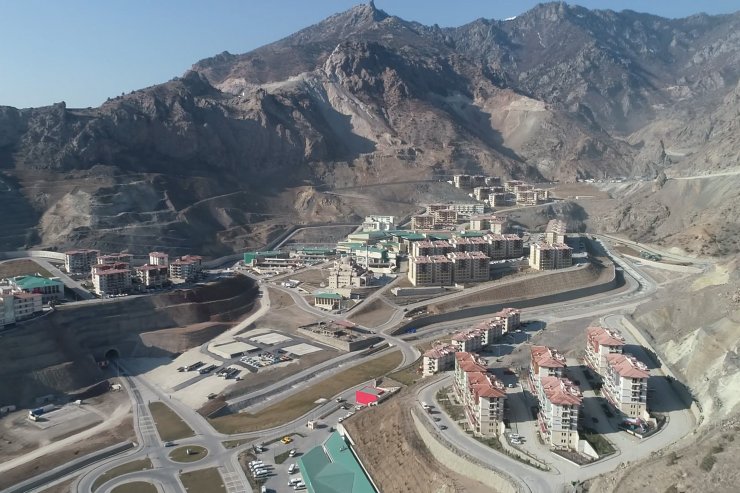 Baraj suları, Yusufeli’ne dayandı