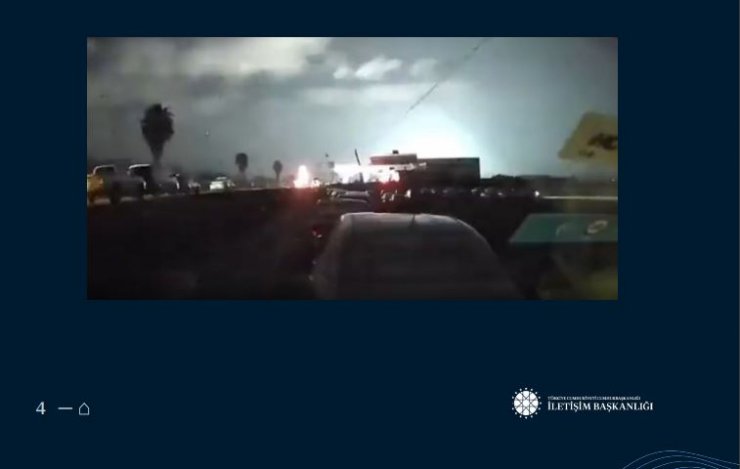 Depremde gökyüzünde ışık neden oluşur? HAARP silahı mı, enerji mi?