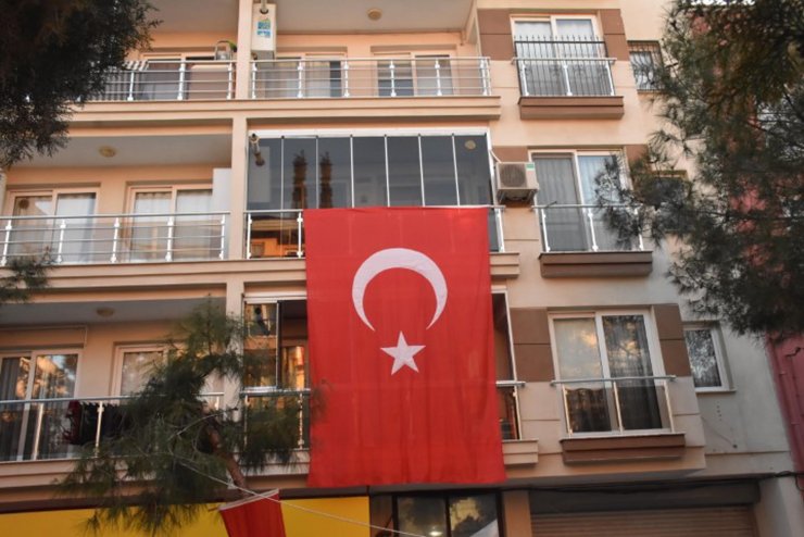 İzmir'e şehit ateşi düştü