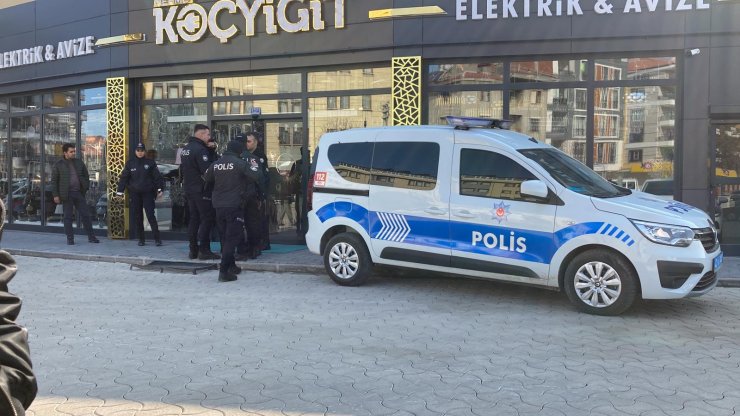 Konya'da çocuklarını göremediğini öne süren koca eski eşe dehşeti yaşattı