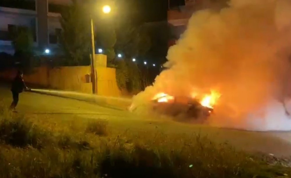 Lüks otomobili filmleri aratmayacak senaryo ile yakan şahıs yakalandı