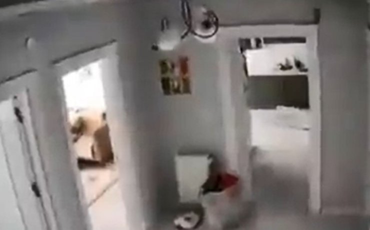 Malatya’daki deprem, ev ve iş yeri kameralarında