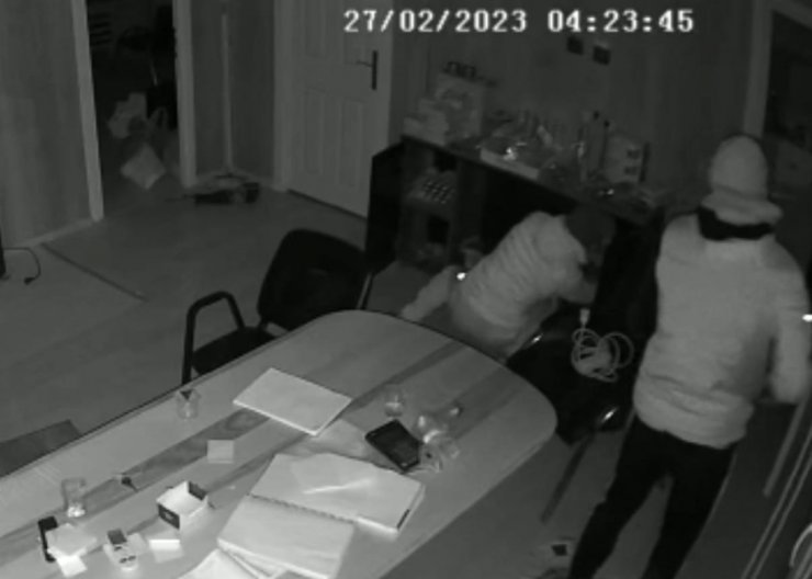 Metal kesim atölyesinden makine hırsızlığı