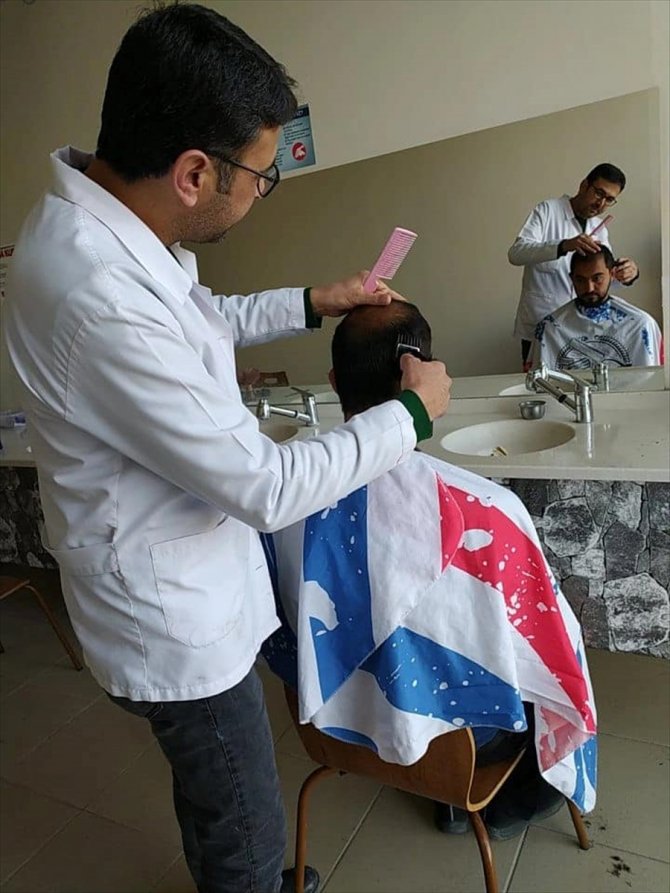 Konya Karapınar'da depremzedelere destek sürüyor