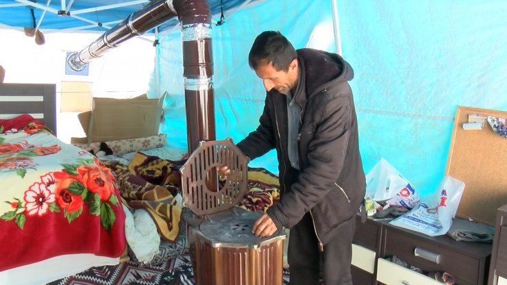 35 yıl para biriktirip yaptırdığı evde sadece 5 ay oturabildiler