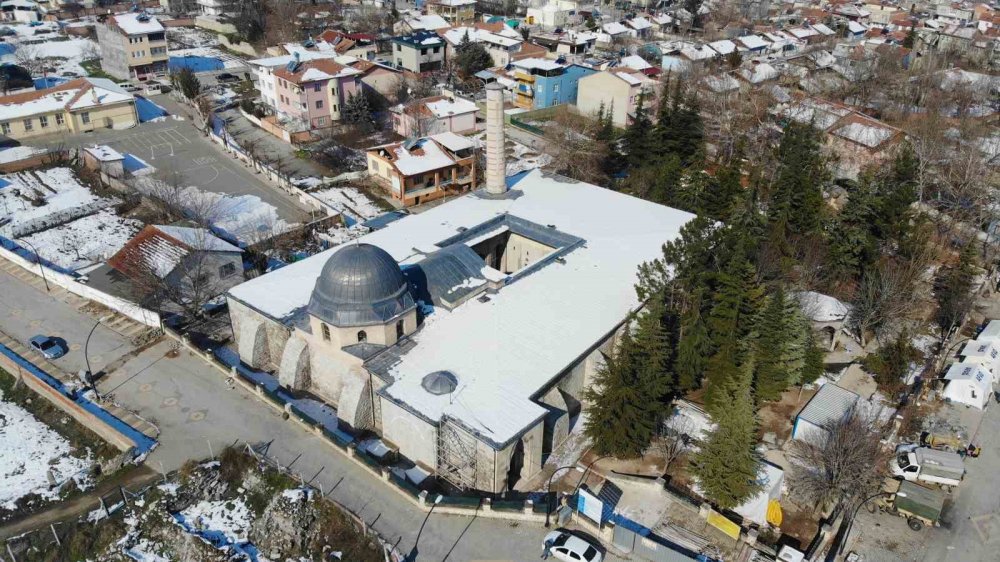 Malatya’da depremlerde 25 cami yıkılıdı, 3 din görevlisi vefat etti