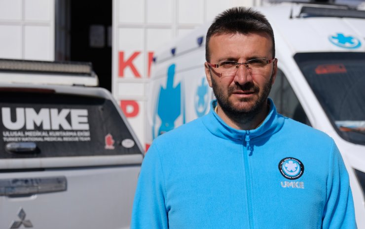 Konya UMKE ekipleri kurtardı! Uyuduğu araçta enkaz altında kaldı