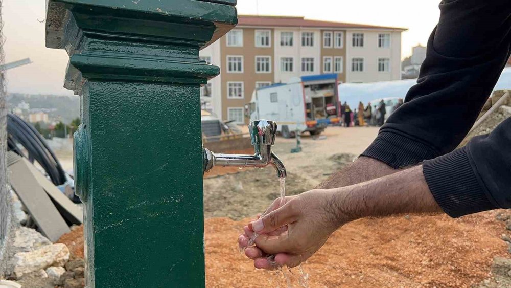 Konya Büyükşehir, Hatay’da su ve kanalizasyon şebekesini ayağa kaldırıyor