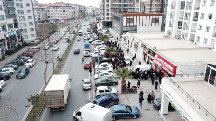 Et fiyatları tavan yaptı, uzun kuyruklar oluştu