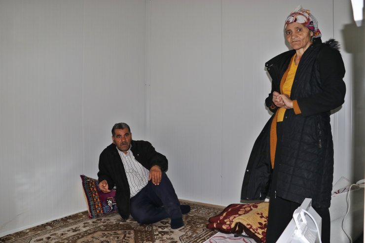 Malatyalı depremzedeler konteyner kentlere yerleşmeye başladı