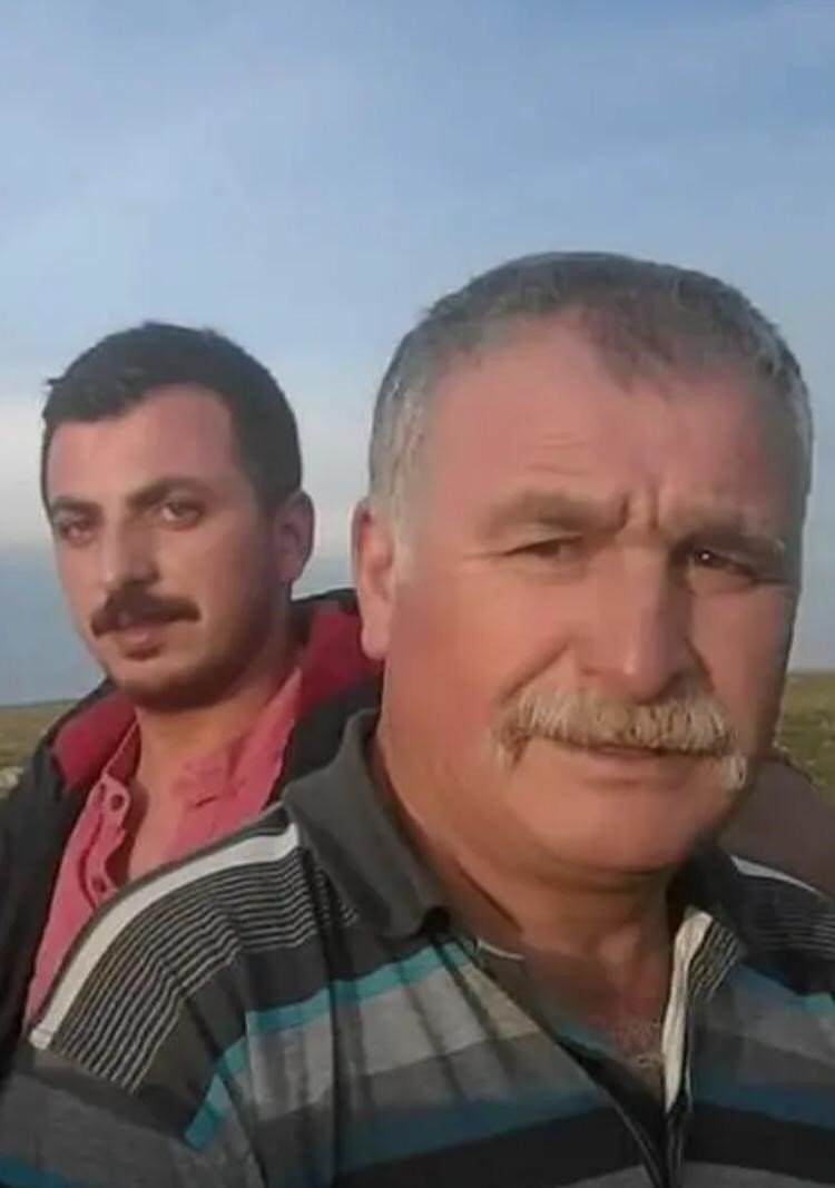 Trafik kazasında hayatını kaybeden baba, oğul toprağa verildi