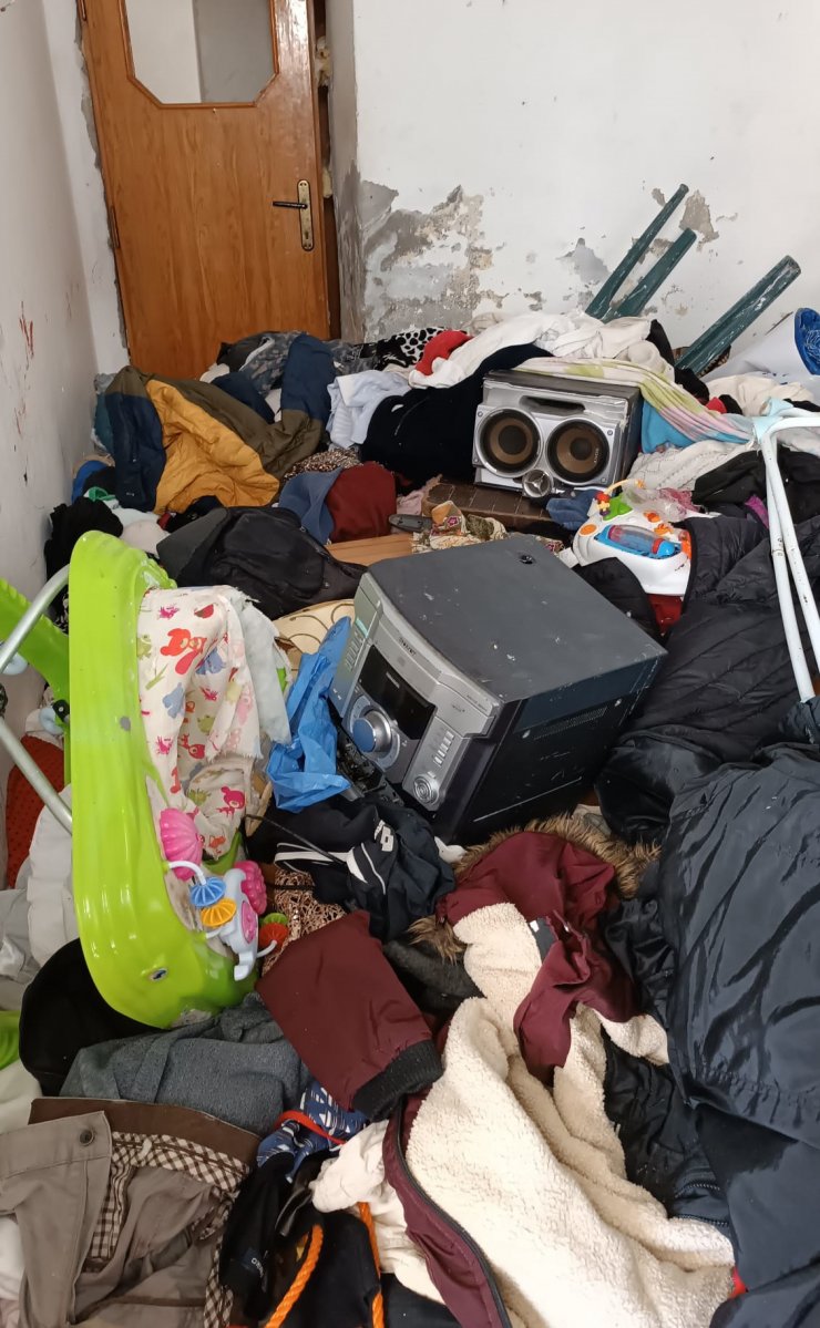 O evden 3 traktör çöp çıktı!