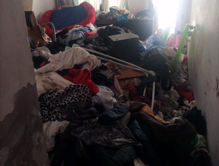 O evden 3 traktör çöp çıktı!