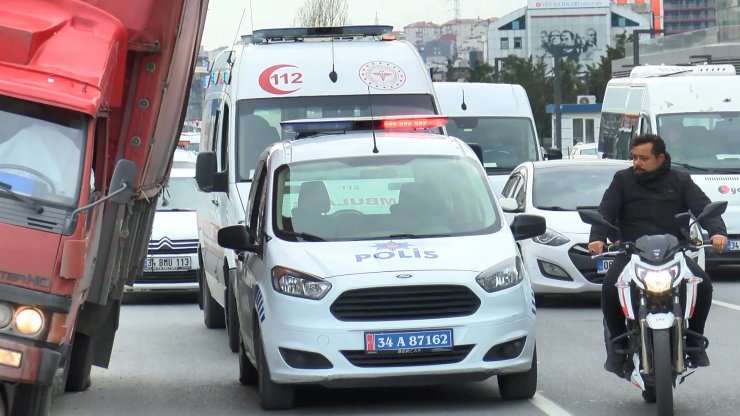 Direksiyon başında kalp krizi geçirip öldü