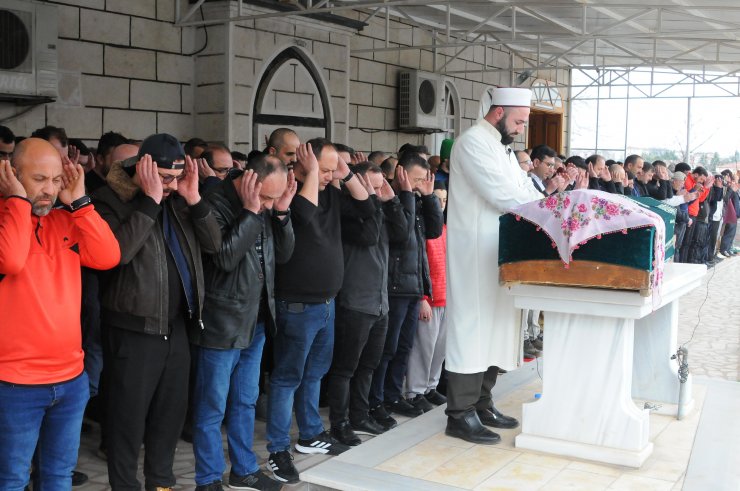 Reklam filmlerinde rol alan 7 yaşındaki Mısra yaşamını yitirdi