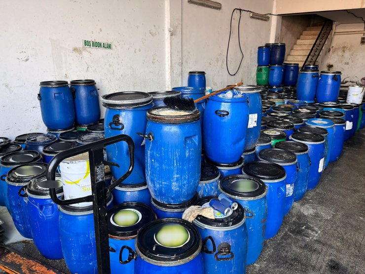 Adana’da 59 bin 900 litre sahte akaryakıt ele geçirildi