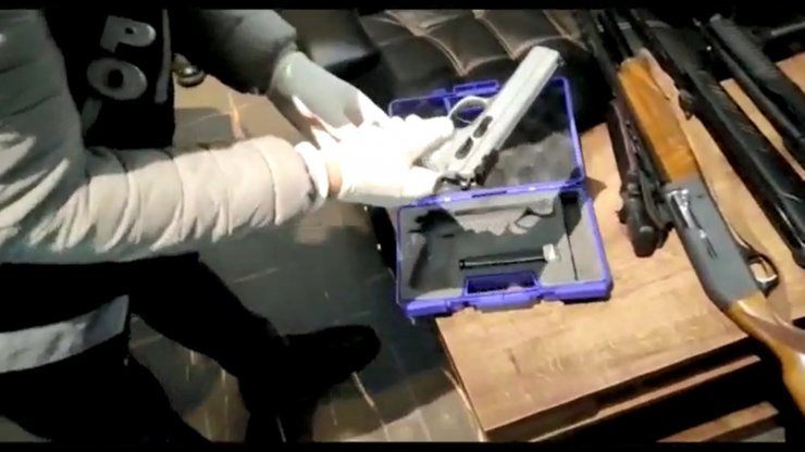 İstanbul merkezli 9 ilde bankaları dolandıran şebekeye operasyon: 23 gözaltı