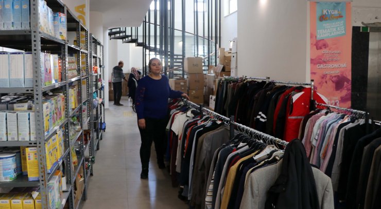 Gaziantep'te 2 KYK yurdu, 1026 depremzedeye yuva oldu