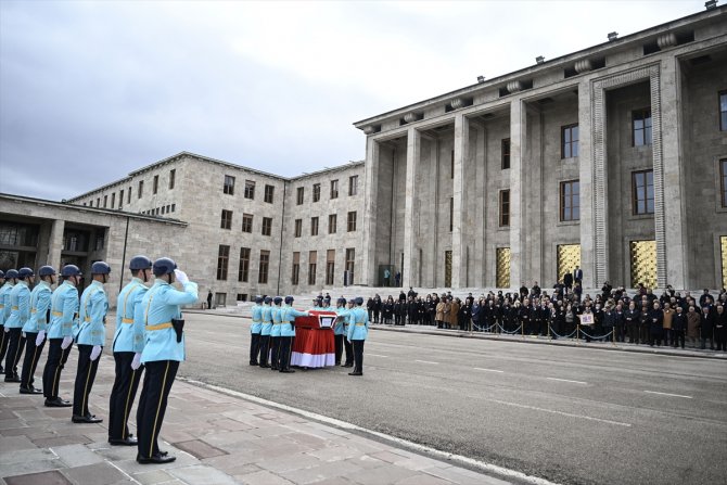 Konyalı eski bakanlardan Vefa Tanır için TBMM'de tören düzenlendi