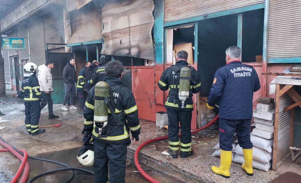 Samsun’da mobilya imalathanesinde yangın